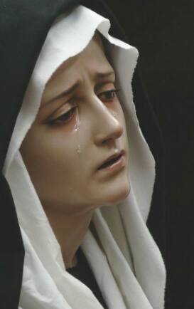 Maria aos pés da Cruz no Calvário